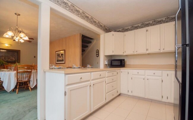 Foto del edificio - 6 BED 3 BATH HOME IN AMMON, IDAHO