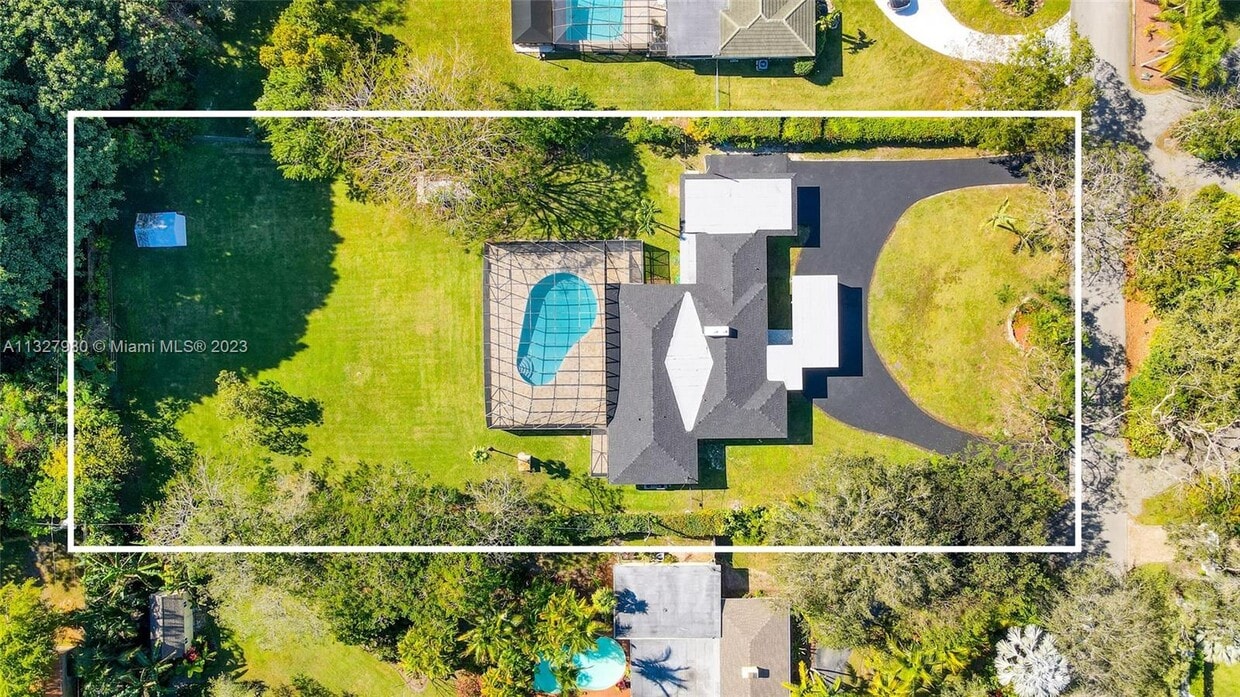 7970 SW 122nd St, Miami, FL 33156 House for Rent in Miami, FL