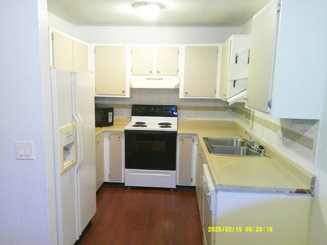 Foto del edificio - 2 BR, 2 Bath Condo on Tripp Dr in Reno.