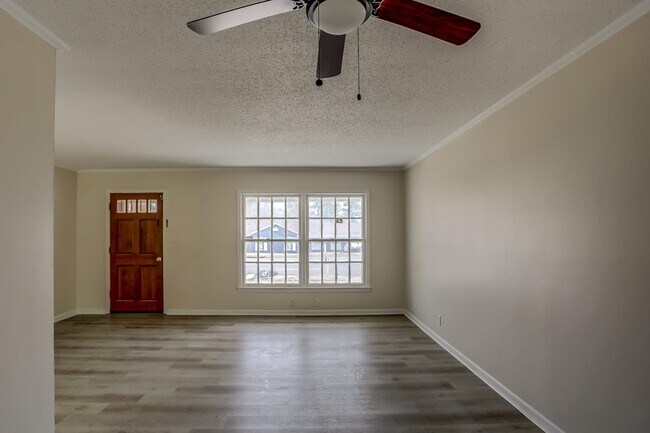 Building Photo - 3619 Ramill Rd