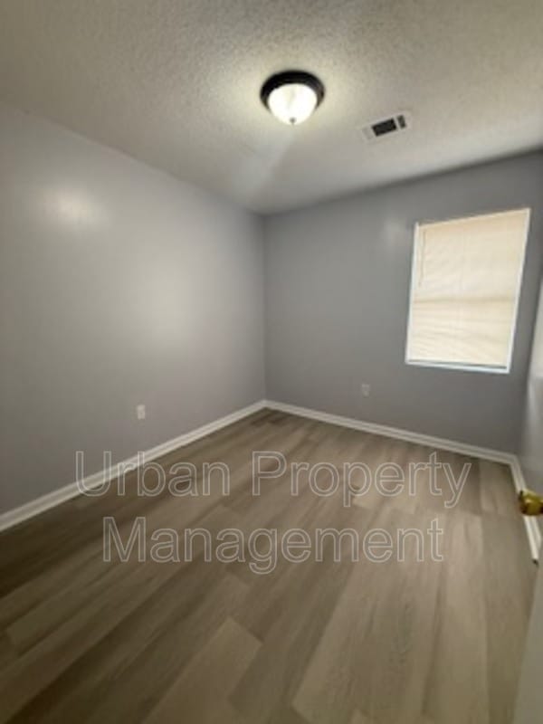 Building Photo - 1156 Fields Rd