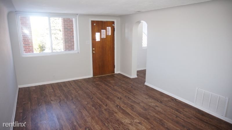 Primary Photo - 2 br, 1 bath Apartment - 1010 W Stanford Dr