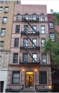 Foto del edificio - 53 W 11th St