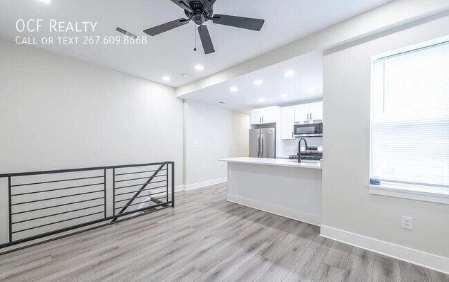 Building Photo - 2020 S 16th St