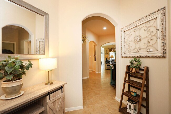 Foto del edificio - For Lease | 4 Bed, 2 Bath | 2,449 Sq Ft | The Woodlands Creekside Community |