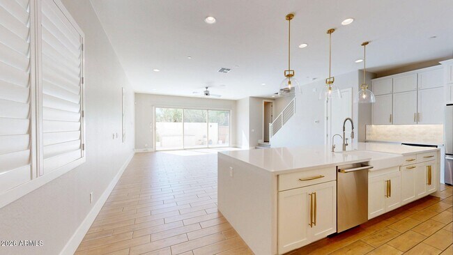 Foto del edificio - 23190 N 74th Pl