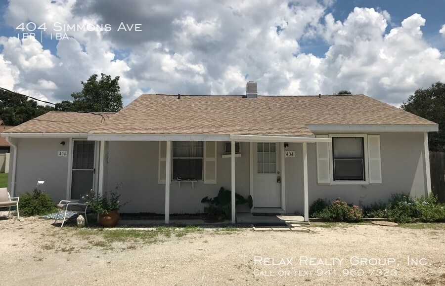 Primary Photo - Affordable 1Bed/1Bath Duplex!!