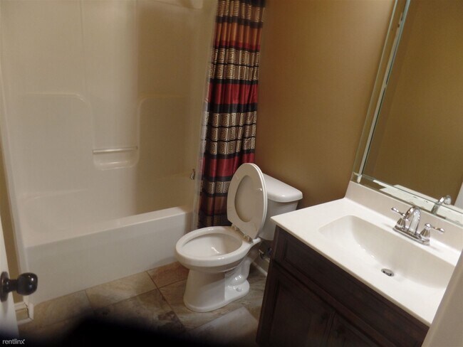 Foto del edificio - 3 br, 2 bath House - 4800 Prospect Farm Rd