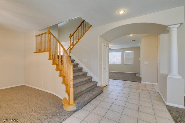 Building Photo - 2722 Woodflower Ave
