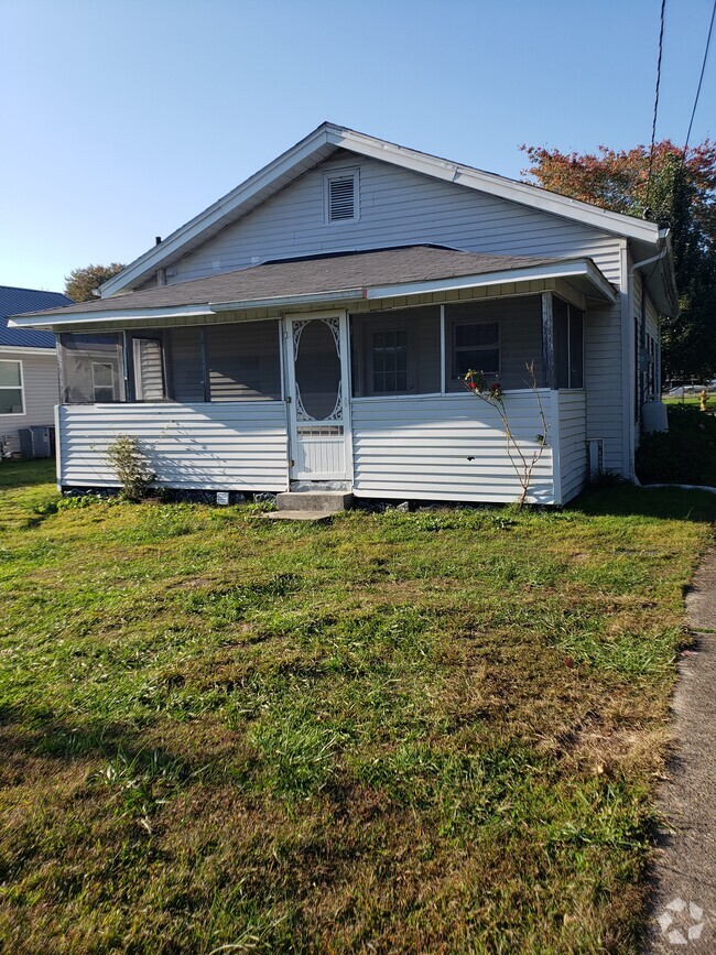 Building Photo - 617 Caldwell St