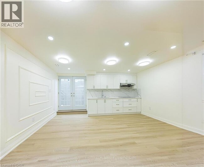 Building Photo - 211 Granite Rdg Trl