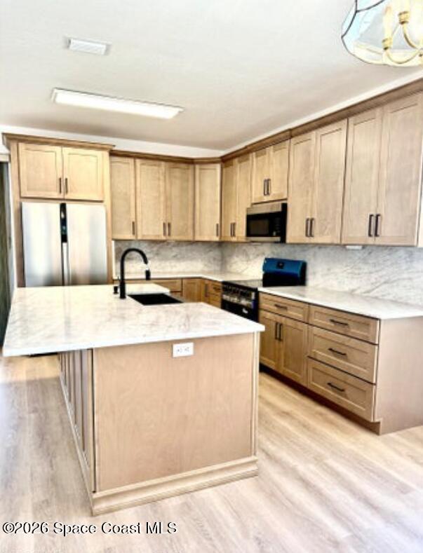 Foto del edificio - 4304 Canby Dr