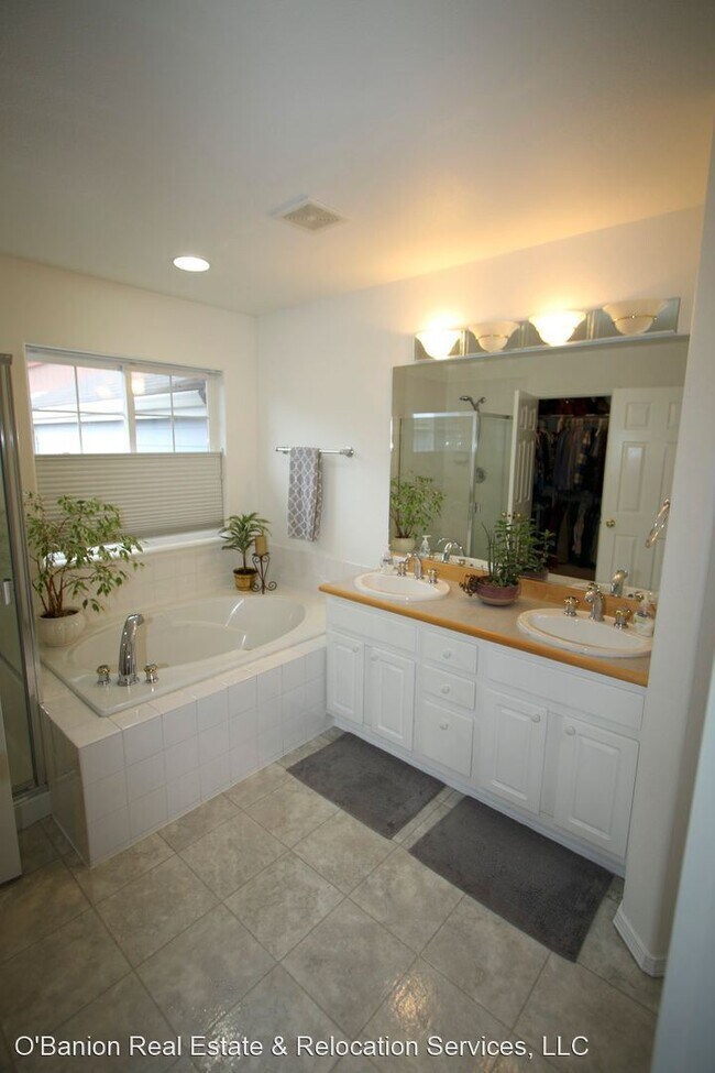 Foto del edificio - 4 br, 2.5 bath House - 20407 Philadelphia Way