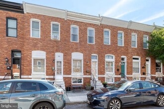 Building Photo - 607 S Streeper St
