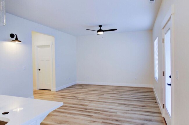 Foto del edificio - 2875 W Cody Dr