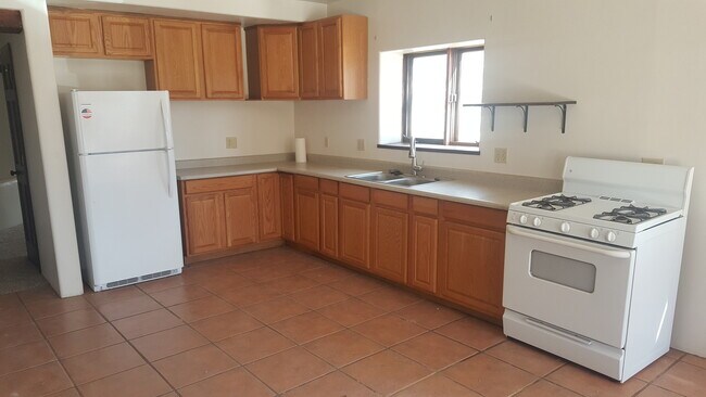 Foto del edificio - Bernalillo Beauty