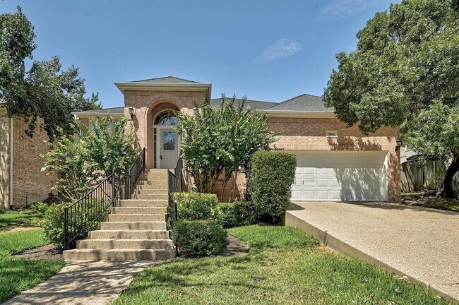 Building Photo - 2200 Cliffs Edge Dr