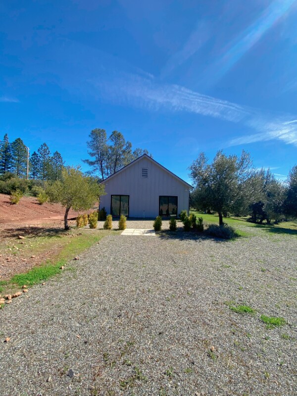 Foto principal - 20743 Vineyard Dr
