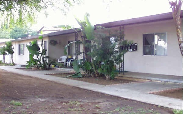 Foto del edificio - 1428 Peach Ave