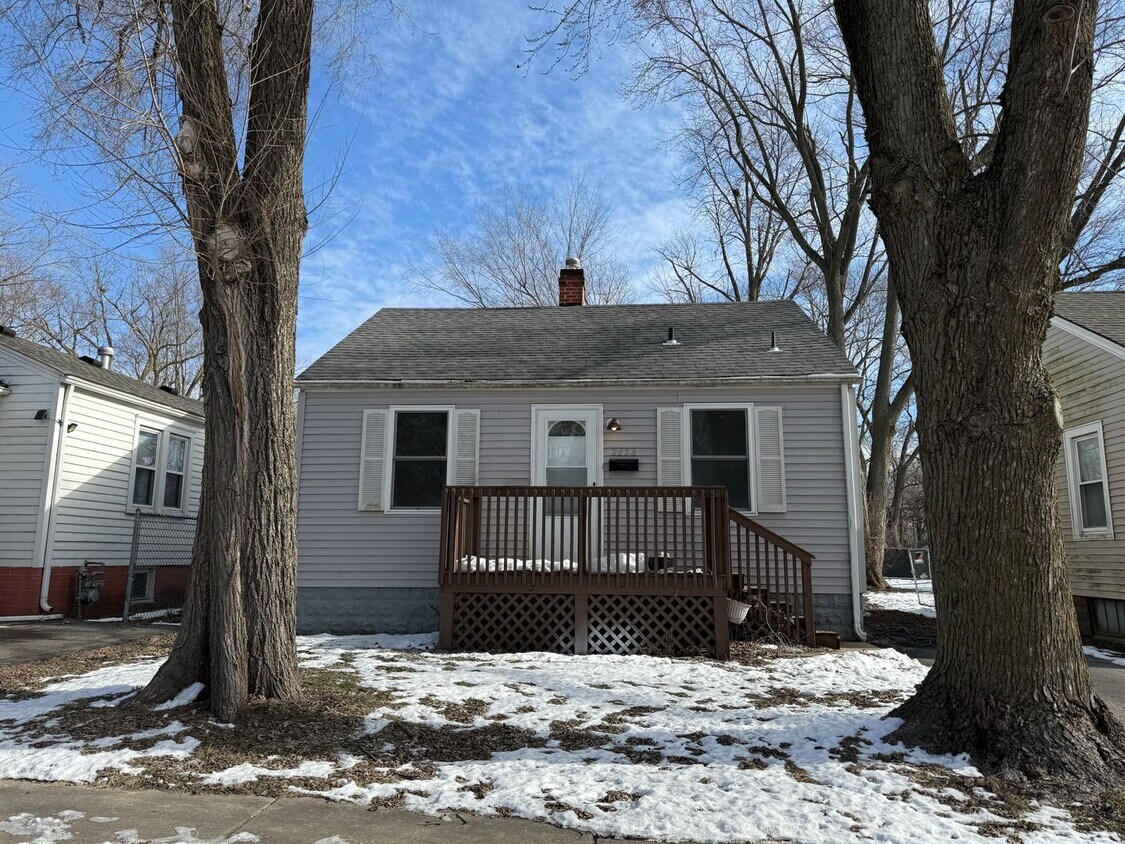 Foto principal - 1 bedroom/ 1 bath home $800.00