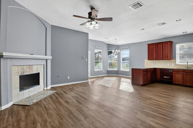 Foto del edificio - 14702 Hawksmoor Ct