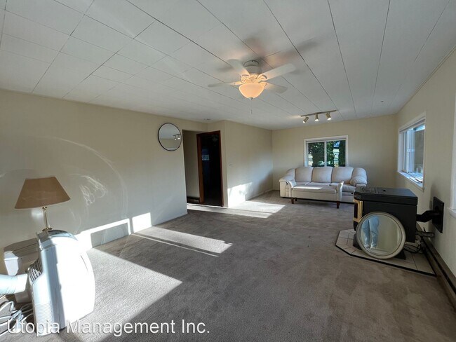 Building Photo - 2 br, 1 bath House - 830 Madrona Beach Road
