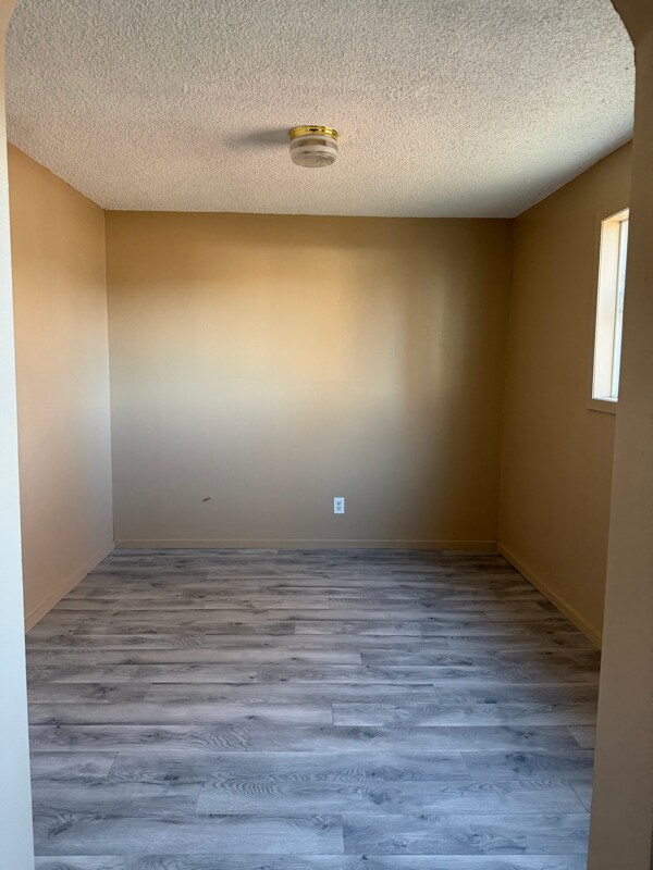 Foto del edificio - 713 S Billings Blvd