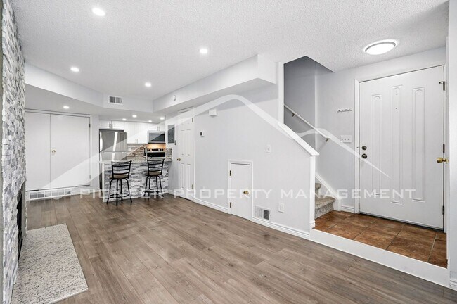 Foto del edificio - Charming Condo with Washer/Dryer and Mount...