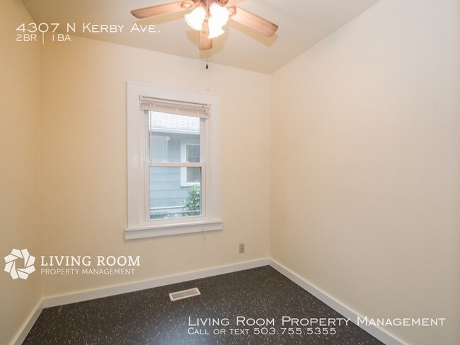 Building Photo - 4307 N Kerby Ave