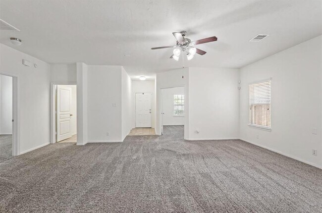 Foto del edificio - 17219 Hannah Oaks Ln