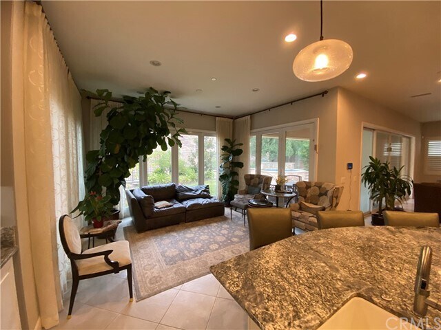 Building Photo - 2449 E Kern River Ln