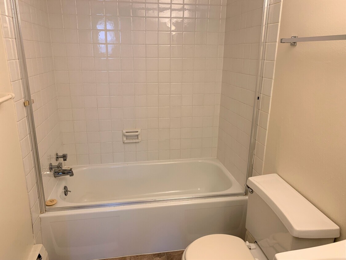 Foto principal - 825 26th St