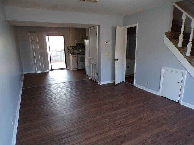 Foto del edificio - Gunter Lane Townhomes, Enterprise, AL