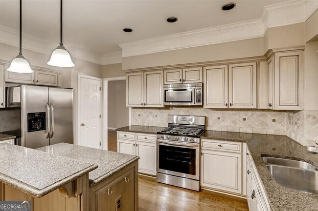 Building Photo - 185 Gainford Ct