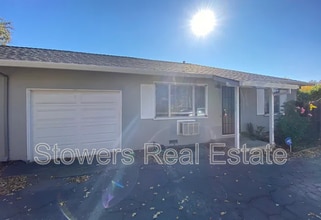 Building Photo - 1029 Cavallero Ln