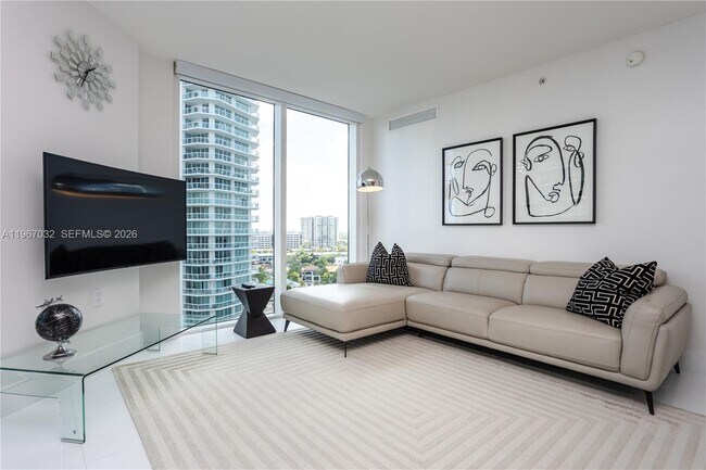 Building Photo - 200 Sunny Isles Blvd