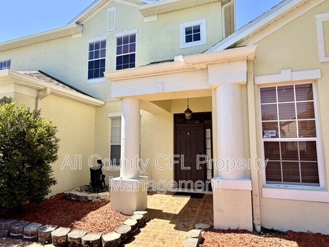 Building Photo - 2300 The Oaks Blvd