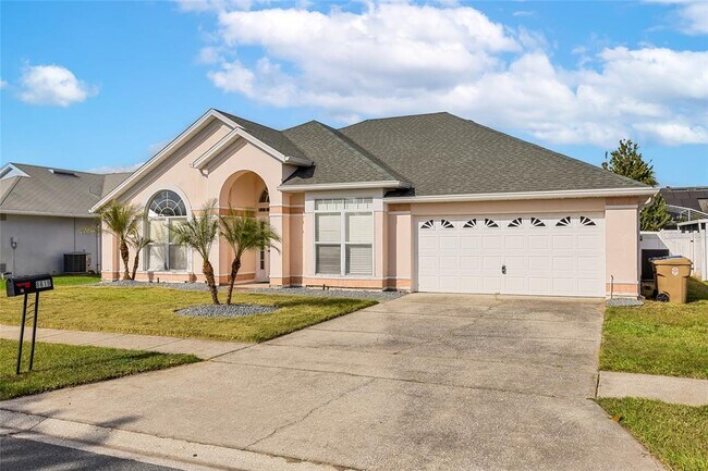 Foto del edificio - 8619 Knottingham Dr