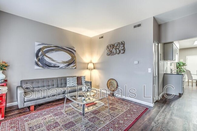 Building Photo - 1646 S 39th St