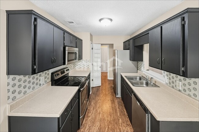 Building Photo - 83 Yellow Jasmine Ct