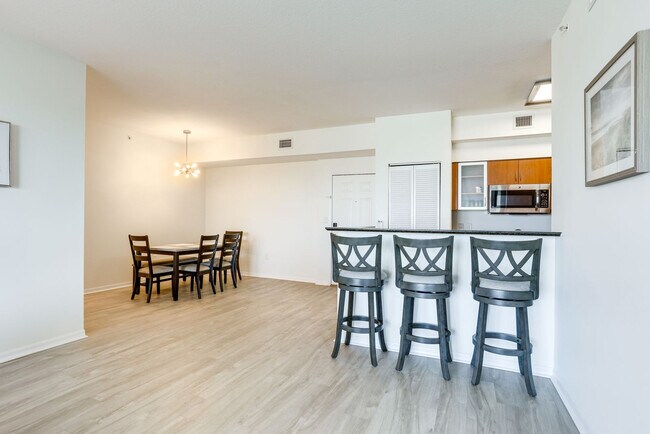 Foto del edificio - 802 W Windward Way
