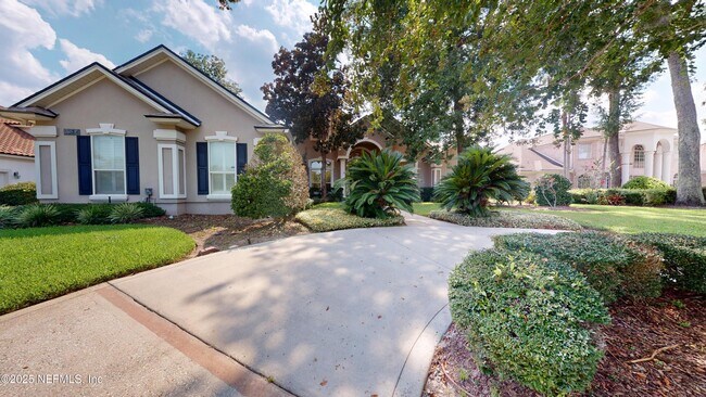 Foto del edificio - 1334 Charter Ct