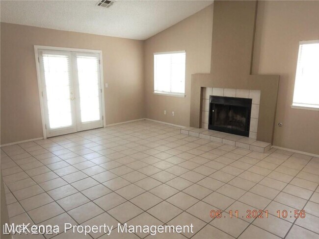 Building Photo - 3 br, 2 bath House - 2851 Nikki Terrace
