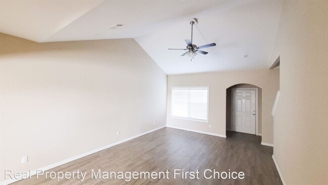 Building Photo - 3 br, 2.5 bath House - 6801 Maribette Road...