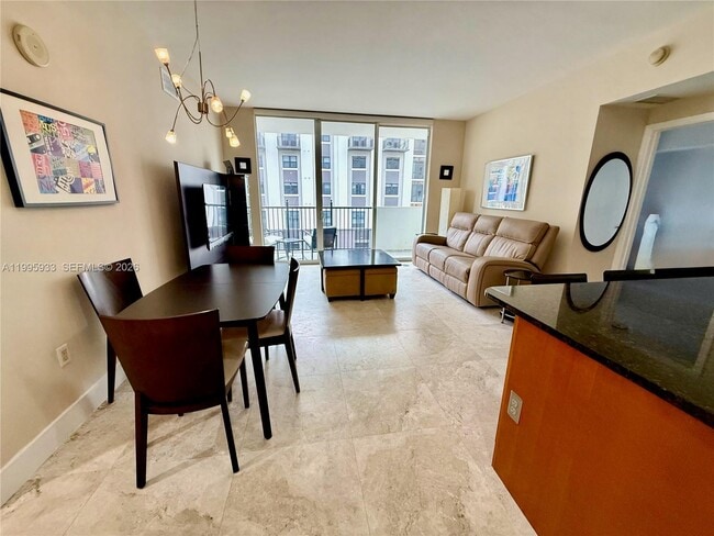 Foto del edificio - 4100 Salzedo St