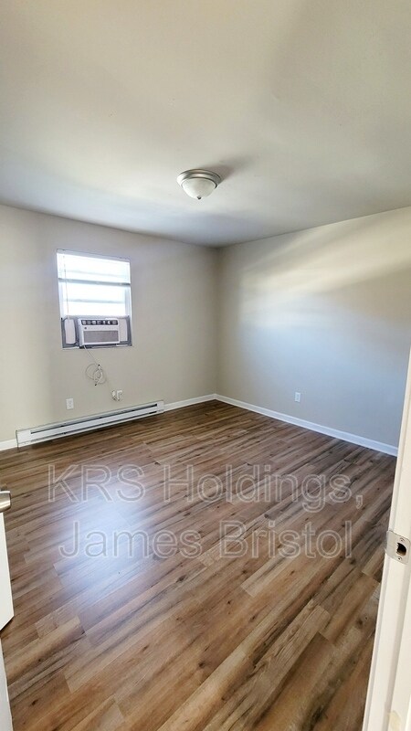 Building Photo - 1307 Minefee St