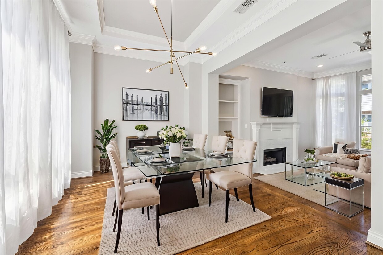 Foto principal - 1107 Marconi St