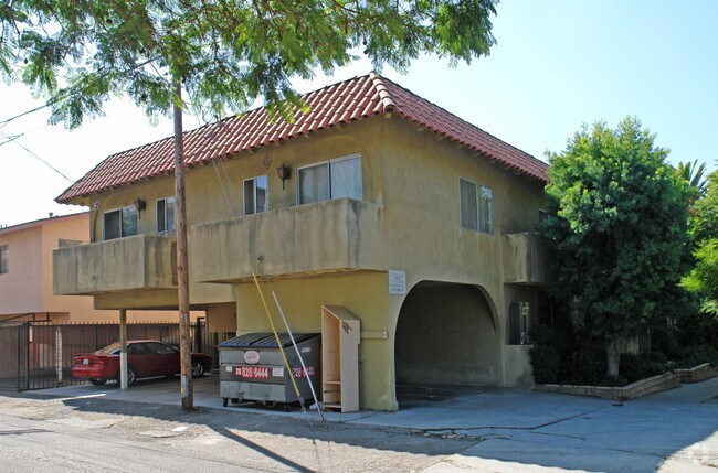 Foto del edificio - 10550 Rose Ave