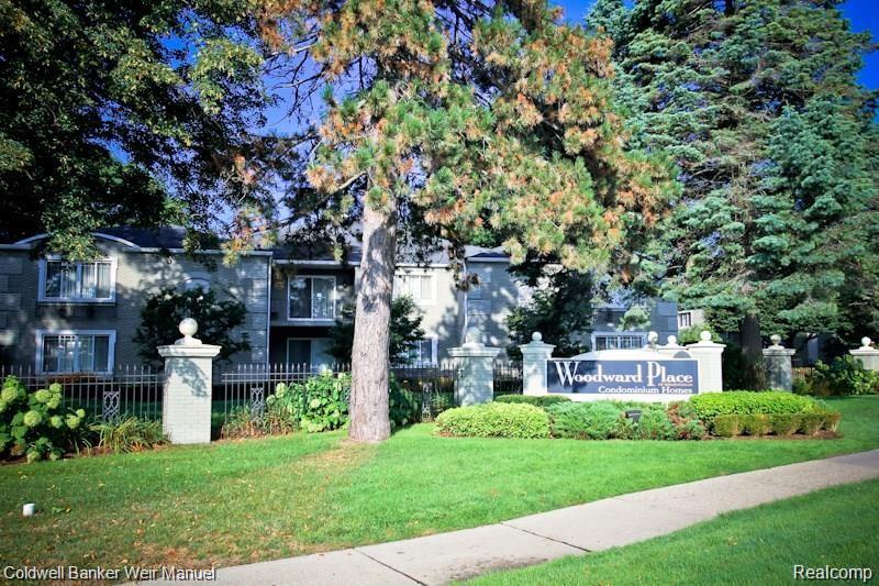 Foto principal - 1111 N Old Woodward Ave