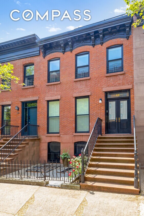 48 1st St Unit TH, Brooklyn, NY 11231 Room for Rent in Brooklyn, NY